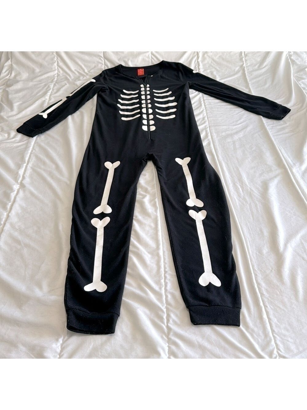 Joe Fresh Glow in the Dark Skeleton Onesie Pajamas Size XL (14)